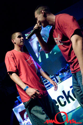 aafb2k9_400.jpg