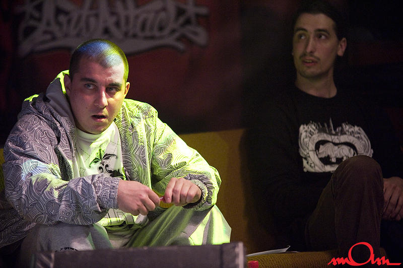 aafb2k9_116.jpg