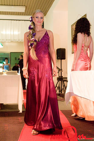 rln2k9_615.jpg