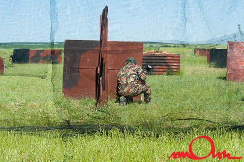 pb1-2k9_064.jpg