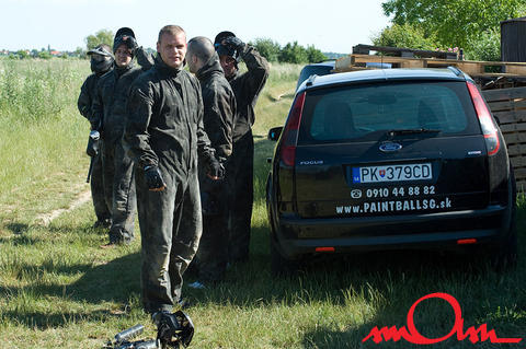 pb1-2k9_073.jpg