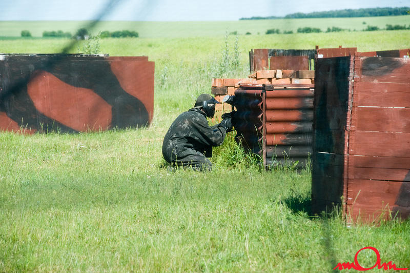pb1-2k9_072.jpg