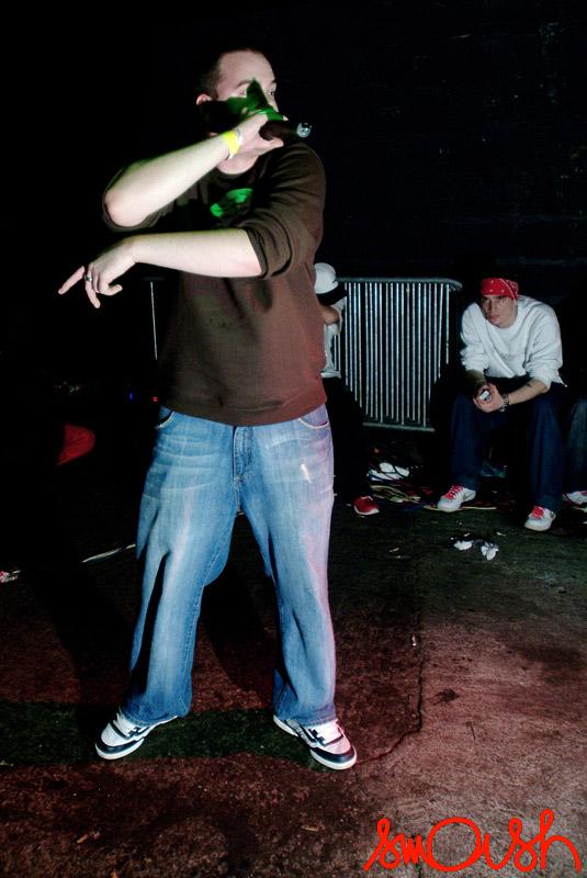 aafb2k7k_708.jpg