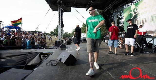 ttjhh2k9_2809.jpg
