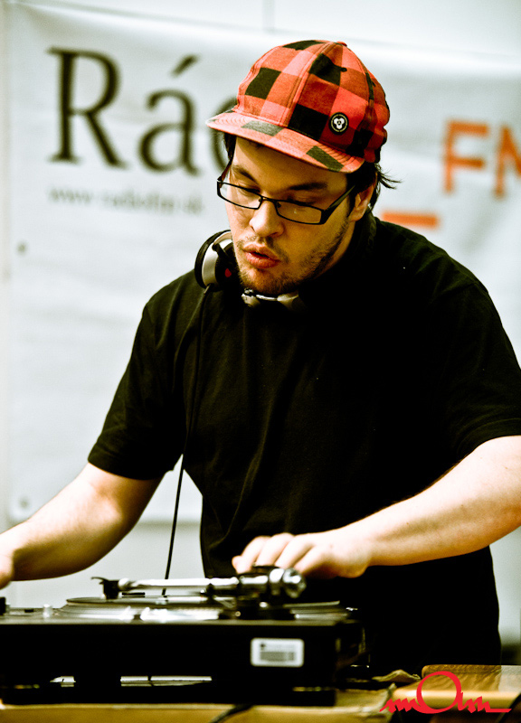 bzpz_FM-04.jpg
