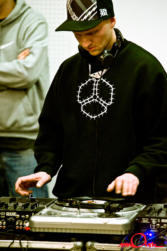 bzpz_FM-06.jpg