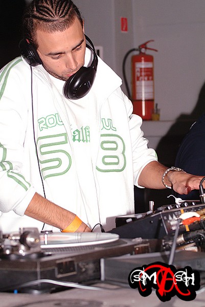 srnfm2k5_973.jpg