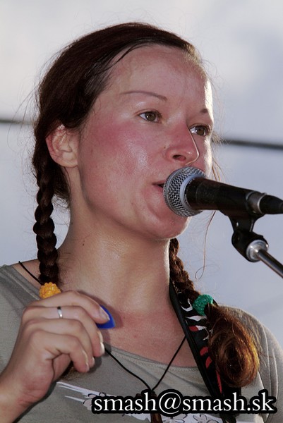 hq2k5_749.jpg