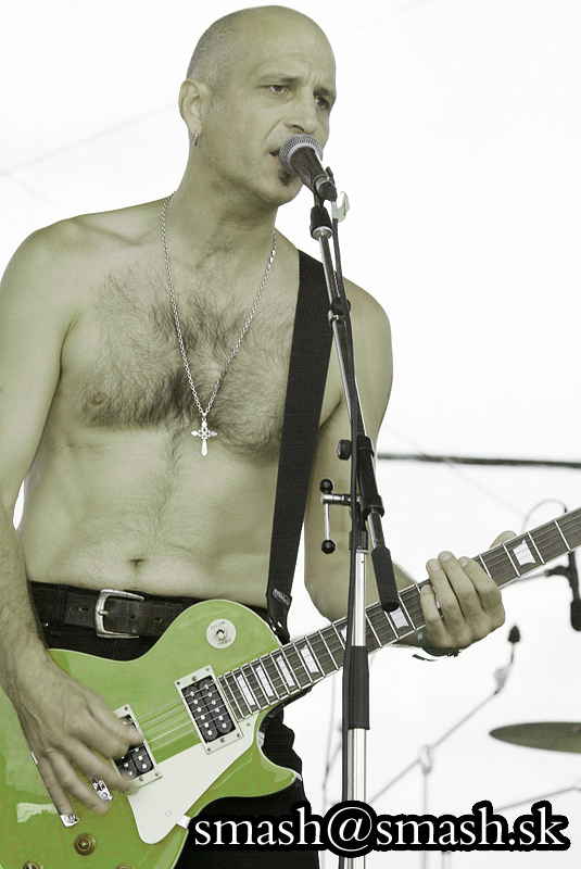 hq2k5_708.jpg