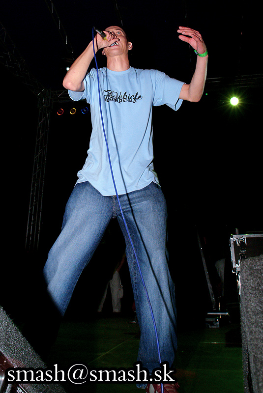 hq2k5_991.jpg
