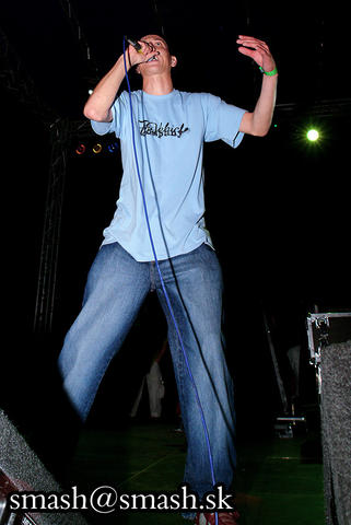 hq2k5_991.jpg
